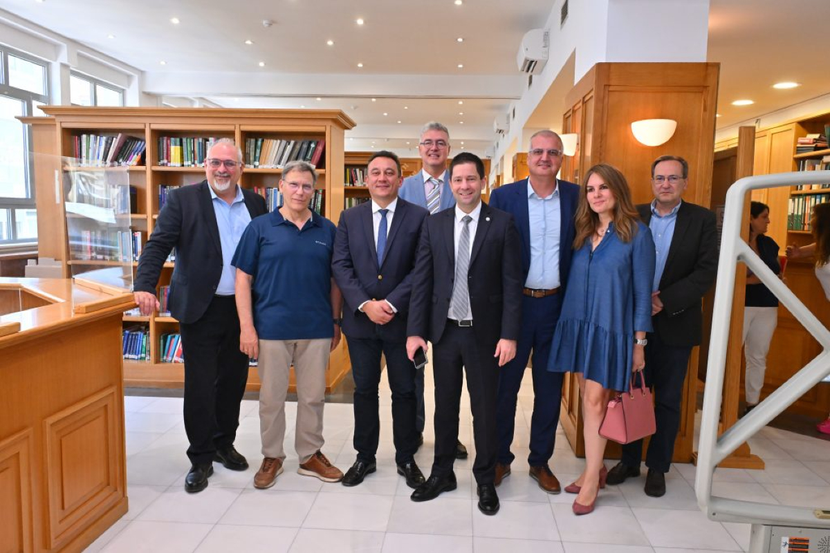 ΕΚΠΑ: Εγκαινιάστηκε το ανακαινισμένο κτήριο του Νέου Χημείου