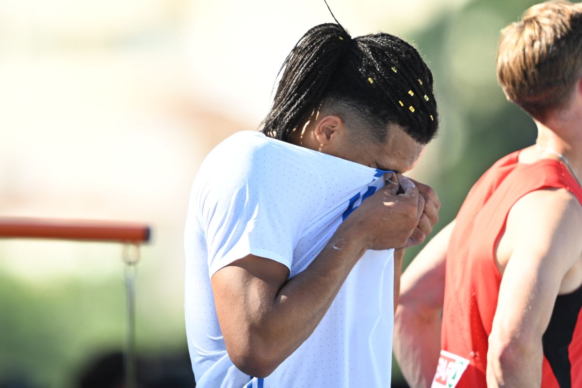 Εμμανουήλ Καραλής: Δεν αγωνίστηκε στο Ευρωπαϊκό Πρωτάθλημα στη Μαδρίτη