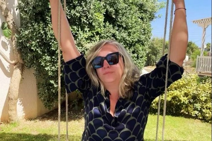 Ηρώ Καριοφύλλη: Συγκινεί το αντίο των φίλων της, στις Σέρρες η κηδεία της