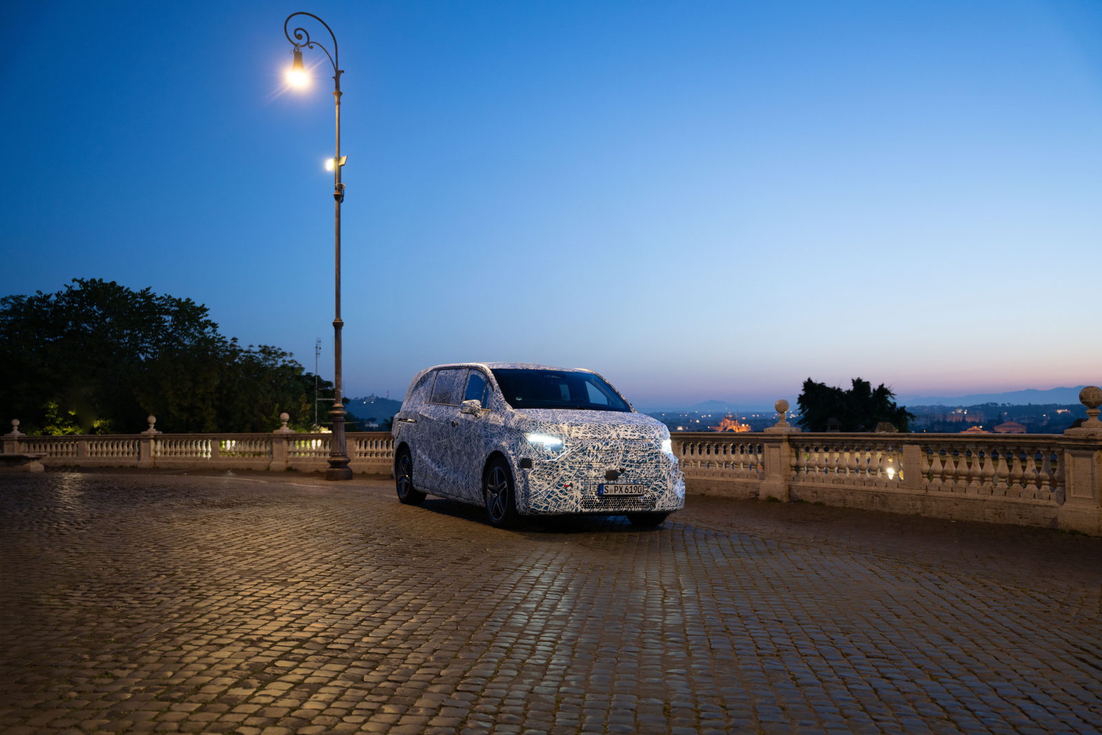 Mercedes VLE: Πολυμορφική πολυτέλεια μεγάλων αποστάσεων