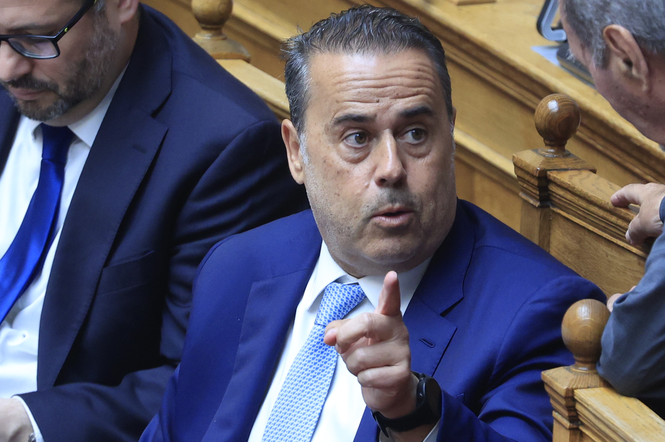 Κόντρα Κωνσταντοπούλου – Παπασταύρου: «Σας είχε αποκεφαλίσει ο Μητσοτάκης» – «Η λάσπη δεν έπιασε, δικαιώθηκα»