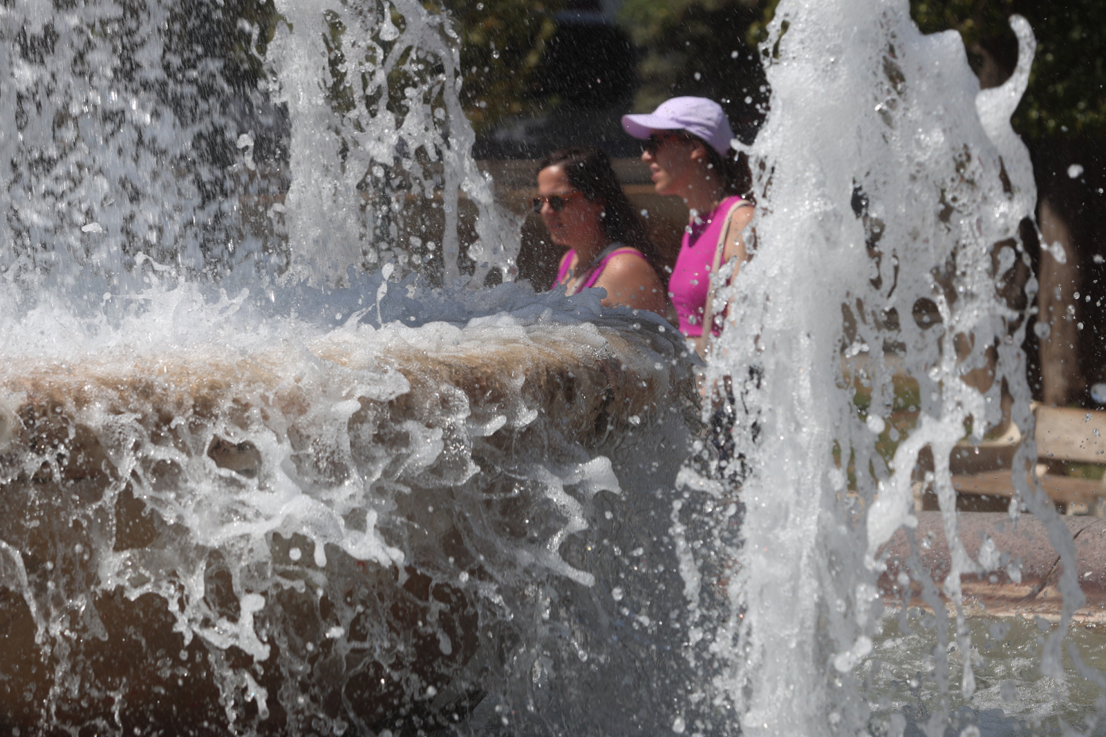 Καιρός: Ερχεται νέος καύσωνας – Μέχρι 43°C ο υδράργυρος