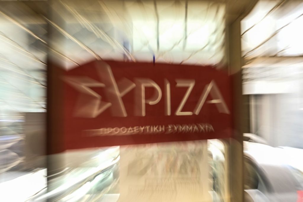 Το κόμμα Τσίπρα και η διεύρυνση του ΠαΣοΚ «απορροφούν» τον ΣΥΡΙΖΑ