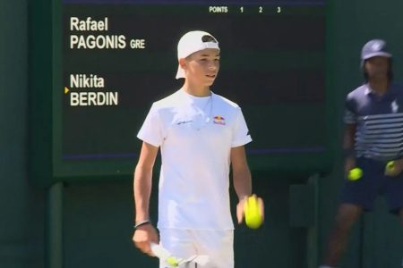 Ραφαήλ Παγώνης: Ο 13χρονος Έλληνας «Ράφα» που στοχεύει την κορυφή