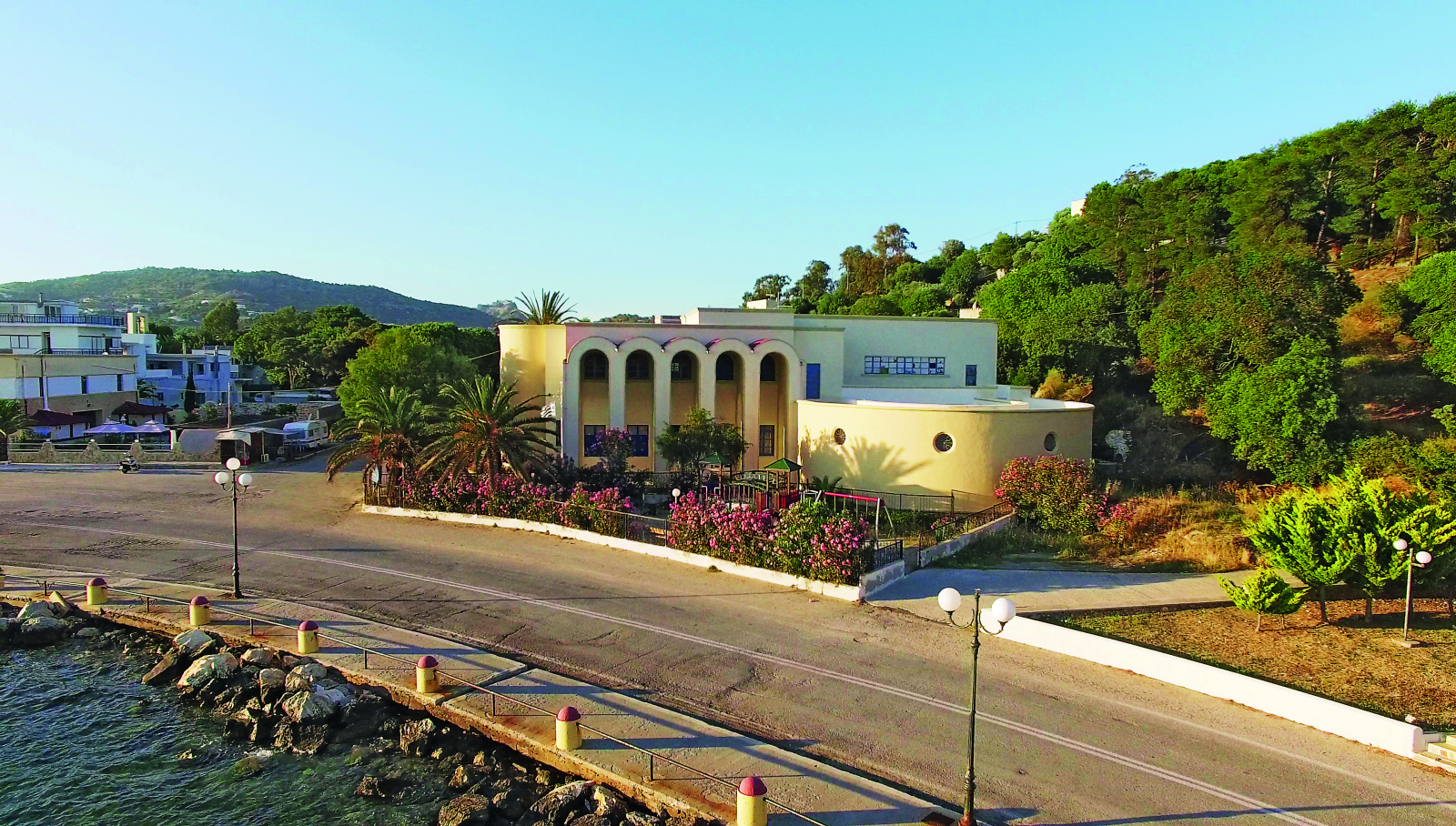 Λέρος: Διαμάντι αρχιτεκτονικής σε πρώτο πλάνο