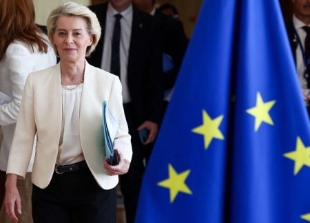 Η Κομισιόν καλεί πέντε χώρες να να ευθυγραμμίσουν τη νομοθεσία τους για παραβάσεις ΦΠΑ