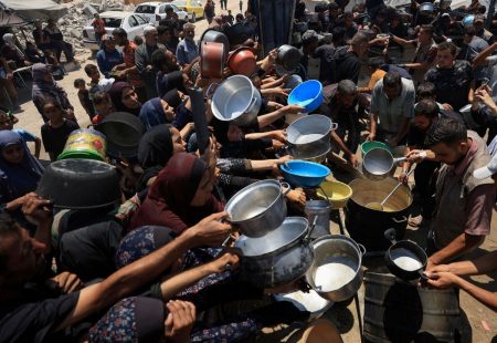 UNRWA: «Σαδιστική παγίδα θανάτου» η διανομή ανθρωπιστικής βοήθειας στη Γάζα