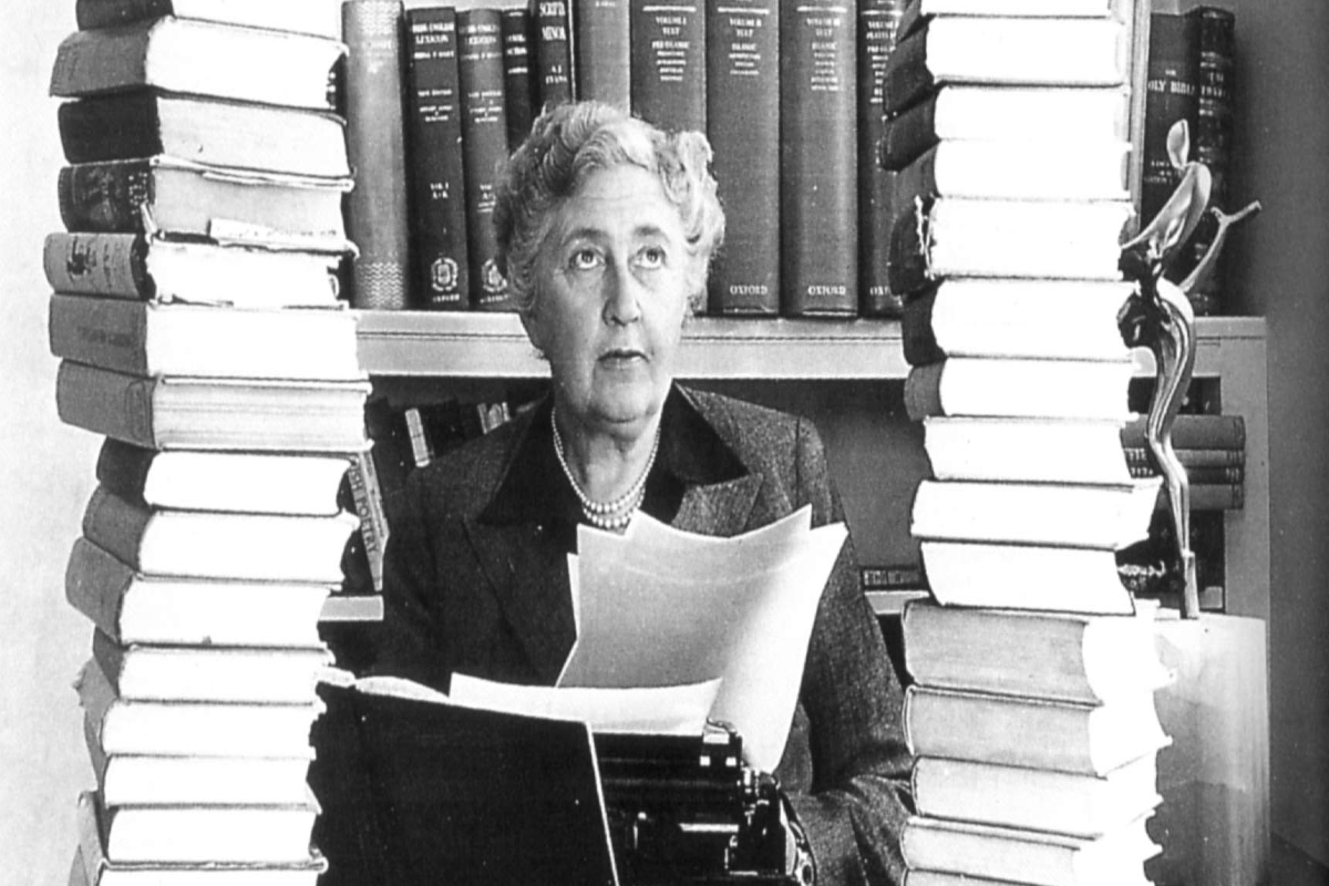 Αστυνομική λογοτεχνία στη βαλίτσα των διακοπών