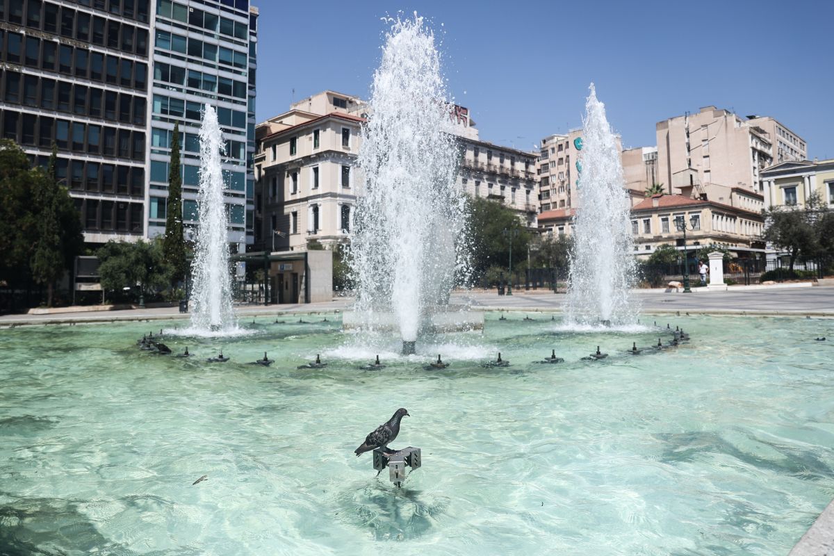 Καύσωνας: Έρχεται ακραία επικίνδυνο 48ωρο – Ο ρόλος του καταβάτη ανέμου