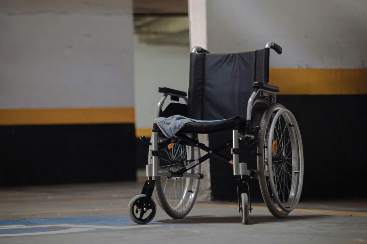 Άφησαν παιδί ΑμεΑ να ταξιδέψει στο γκαράζ πλοίου εν μέσω καύσωνα