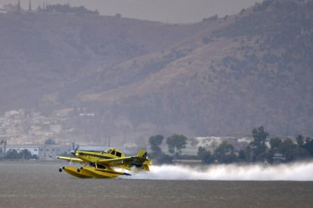 Θεσσαλονίκη: Πυροσβεστικό αεροσκάφος ακινητοποιήθηκε στο «Μακεδονία»