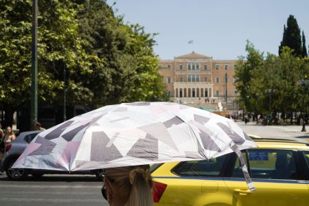Νέο έκτακτο ΕΜΥ: Δύσκολο και το Σαββατοκύριακο, οι περιοχές που θα ψηθούν