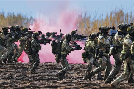 Μητσοτάκης: Η Ελλάδα μπαίνει στο SAFE – Στόχος €1,2 δισ. για άμυνα και βιομηχανία