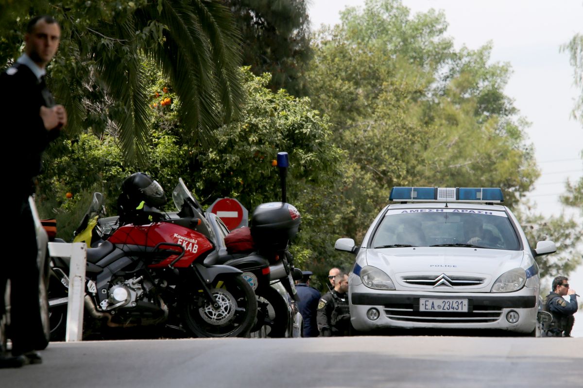 Οτοστόπ στα Χανιά: Δύο φοιτήτριες πήδηξαν από το αυτοκίνητο