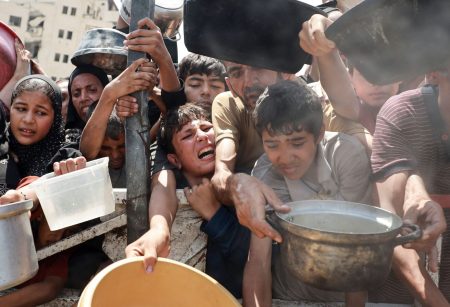 «Το Ισραήλ διαπράττει γενοκτονία στη Γάζα» – Ανησυχία και για τη Δυτική Οχθη