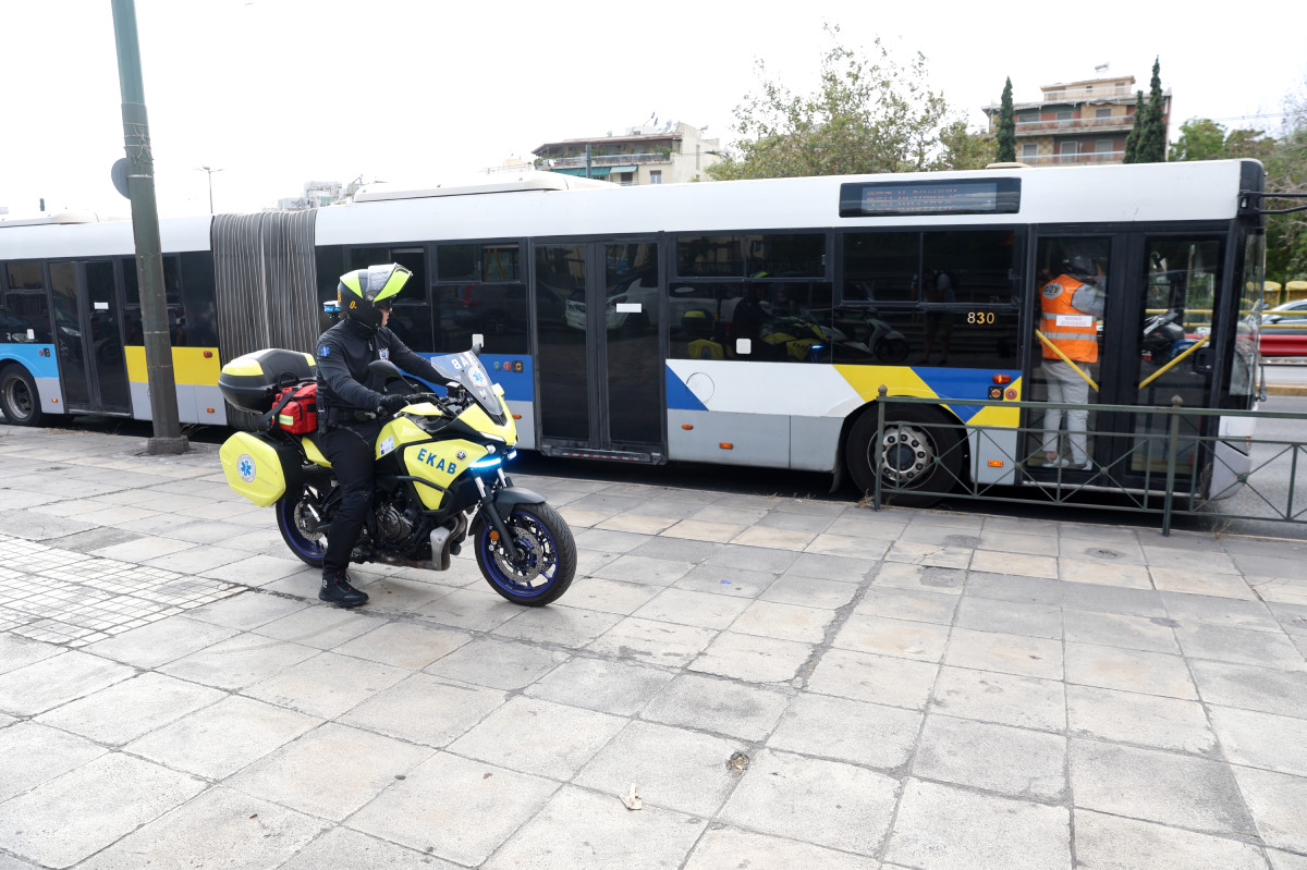 Ζωγράφου: Επίθεση σε οδηγό λεωφορείου μετά από τροχονομική παράβαση