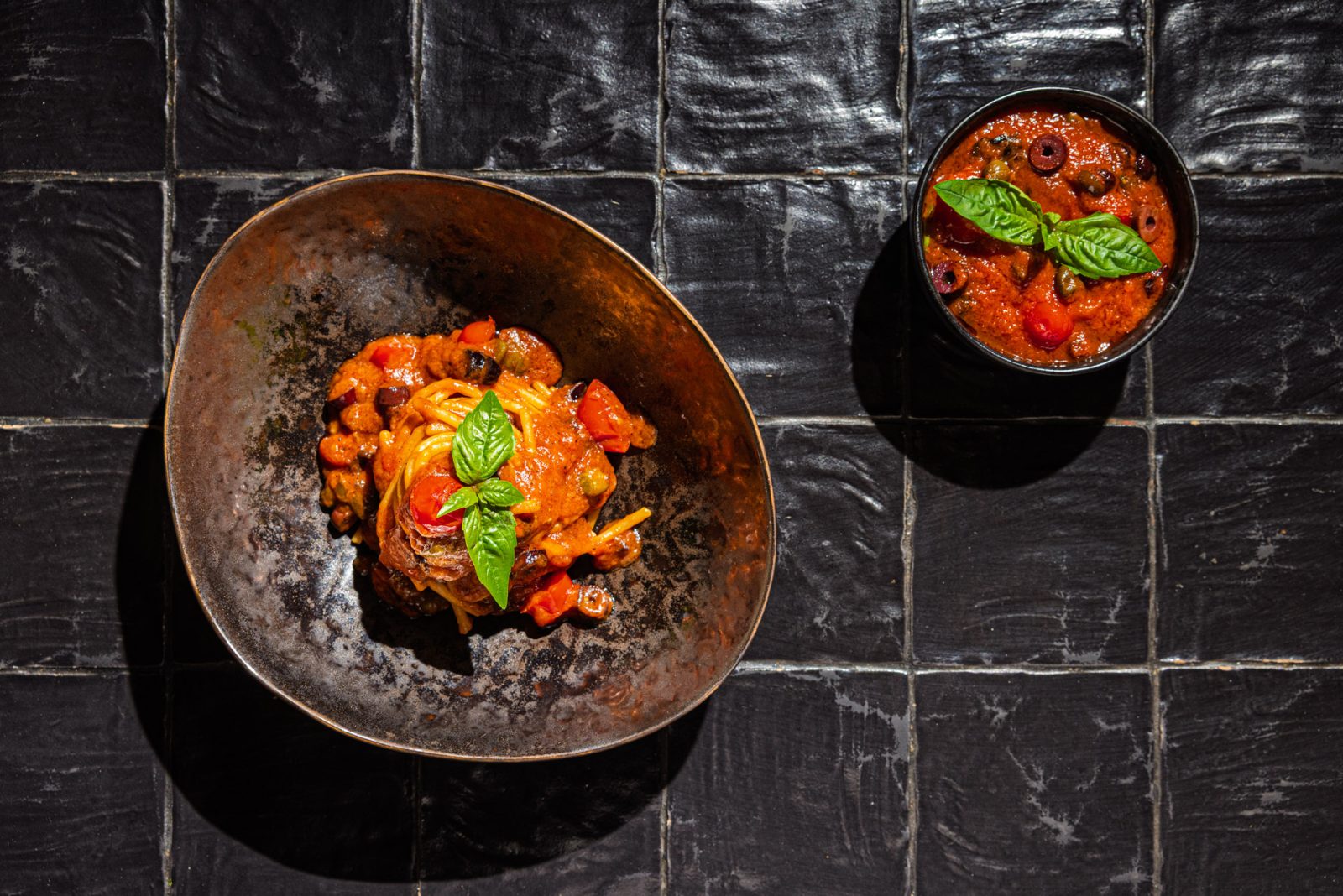 Η σάλτσα puttanesca του Τζιοβάνι Σκαράτζι