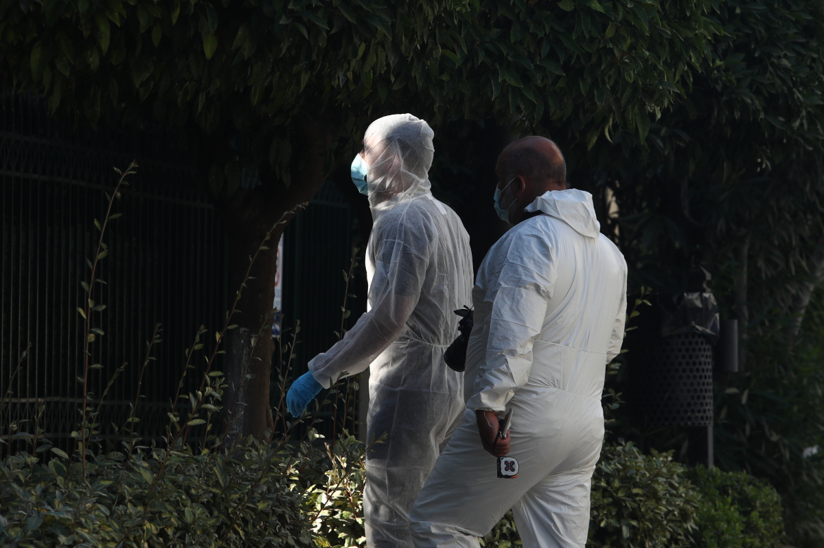 Δημοκρατική κατάκτηση η παρανομία (3)