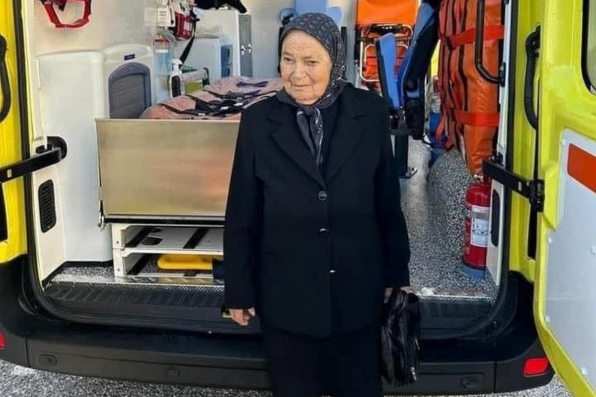 Πέθανε η Αθηνά Παπαχρήστου, η αγρότισσα που δώρισε ασθενοφόρο στο νοσοκομείο