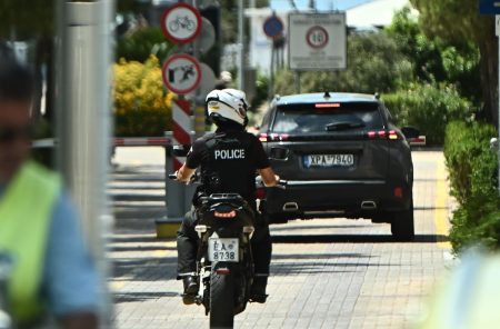 Παλαιό Φάληρο: Τι προσπάθησε να κρύψει η 32χρονη και με ποιον επικοινώνησε για να το «σκάσει»