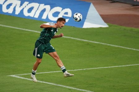 Πού θα δείτε τις μάχες ΑΕΚ, ΠΑΟΚ και Παναθηναϊκού