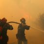 Φωτιά στα Καλύβια – Μεγάλη κινητοποίηση της πυροσβεστικής