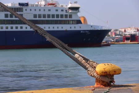 Νεκρός άνδρας εντοπίστηκε στο λιμάνι του Πειραιά