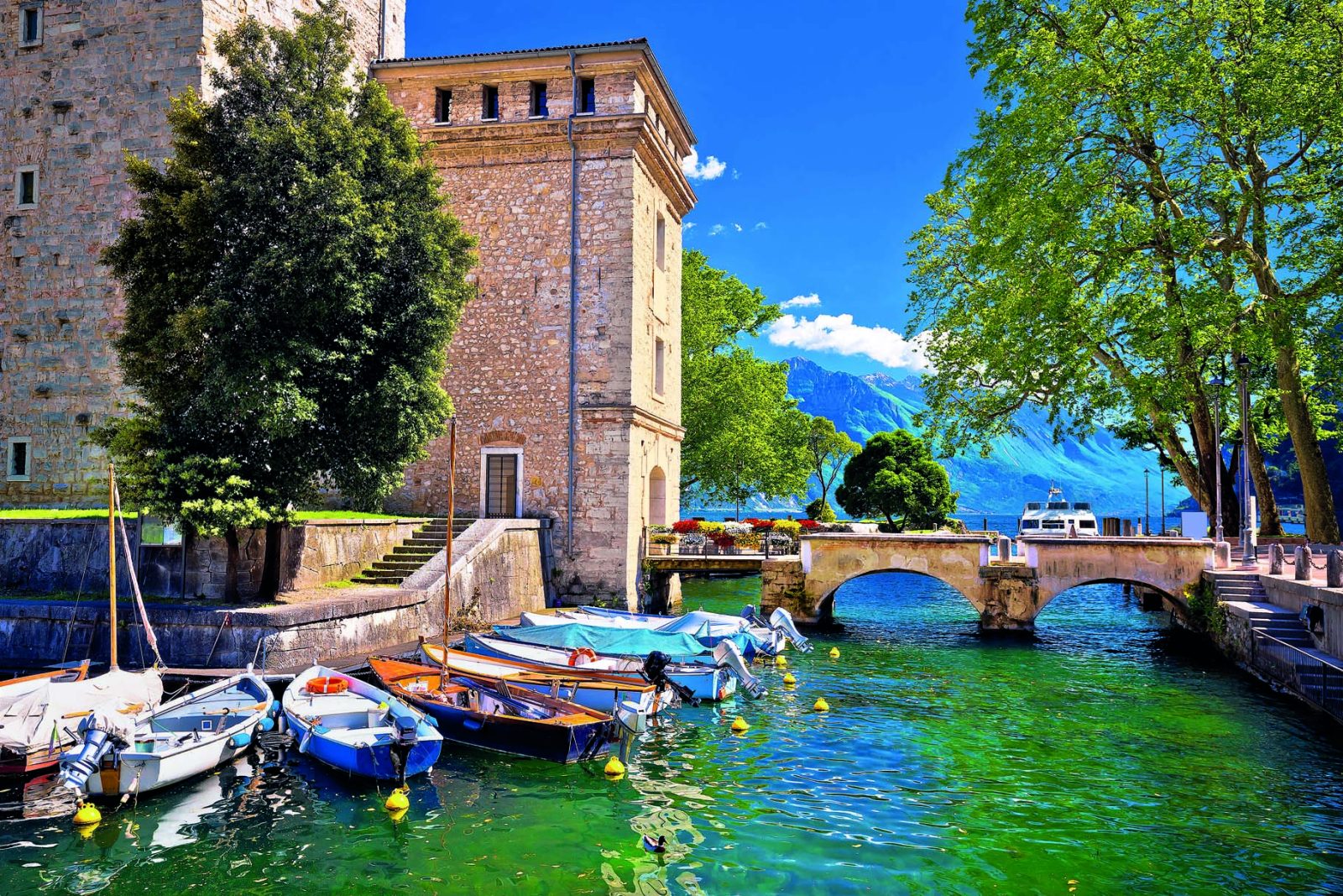 Οι πιο κοσμοπολίτικες λίμνες του κόσμου