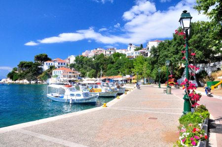 «Πώς θα θέλατε να είναι η Σκιάθος σε δέκα χρόνια;»