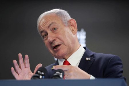 Ισραήλ: Αντιπολίτευση και οικογένειες των ομήρων καλούν σε απεργία κατά της επίθεσης στην Γάζα