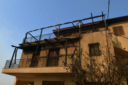 Φωτιές: Τα 5 μέτρα στήριξης της κυβέρνησης για τους πυρόπληκτους