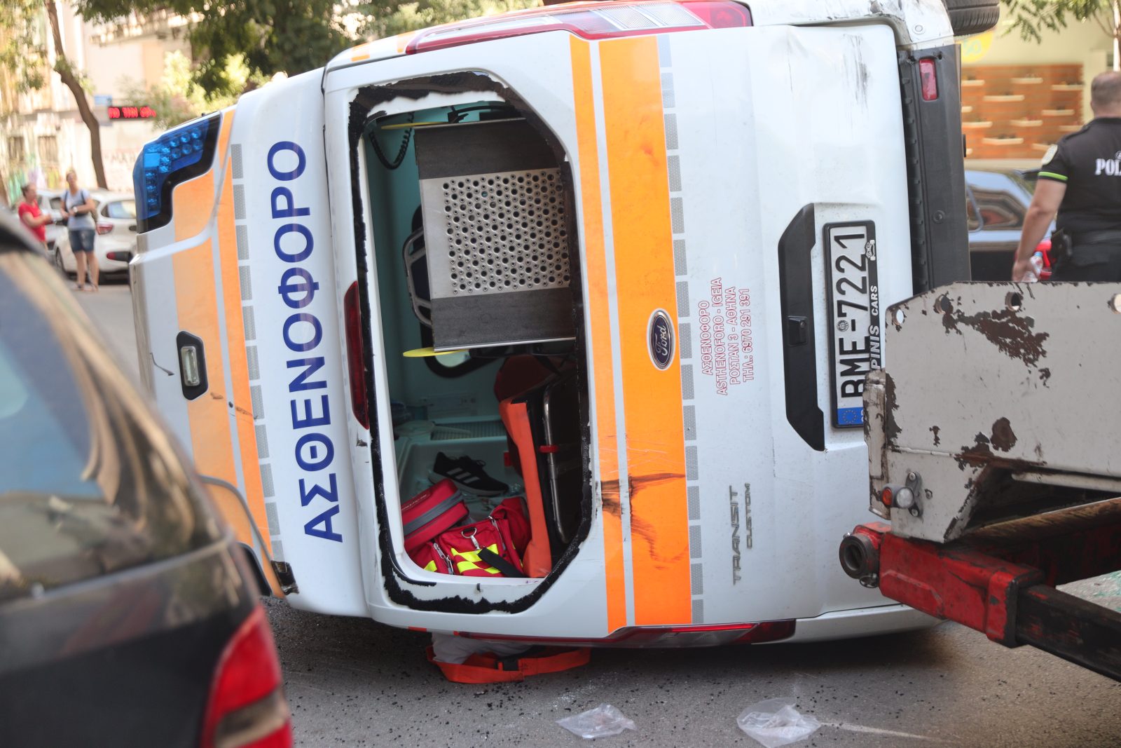 Γουδή: Πέθανε ο ασθενής τον οποίο μετέφερε το ασθενοφόρο που ανετράπη