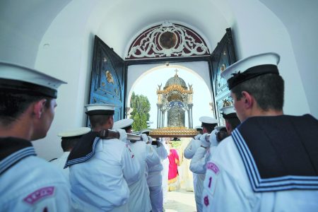 Το ιερό στη φιλελεύθερη δημοκρατία