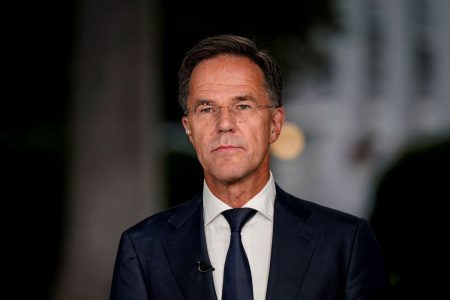 Μαρκ Ρούτε: Εγγυήσεις ασφαλείας στην Ουκρανία αλλά όχι ένταξη στο NATO