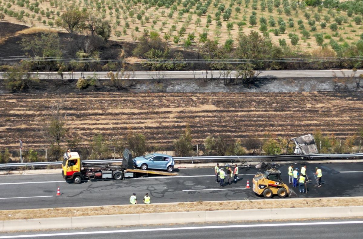 Τροχαίο στην Εγνατία: «Δεν μπορούσαμε να τους βγάλουμε, τους ακούγαμε που εκλιπαρούσαν»