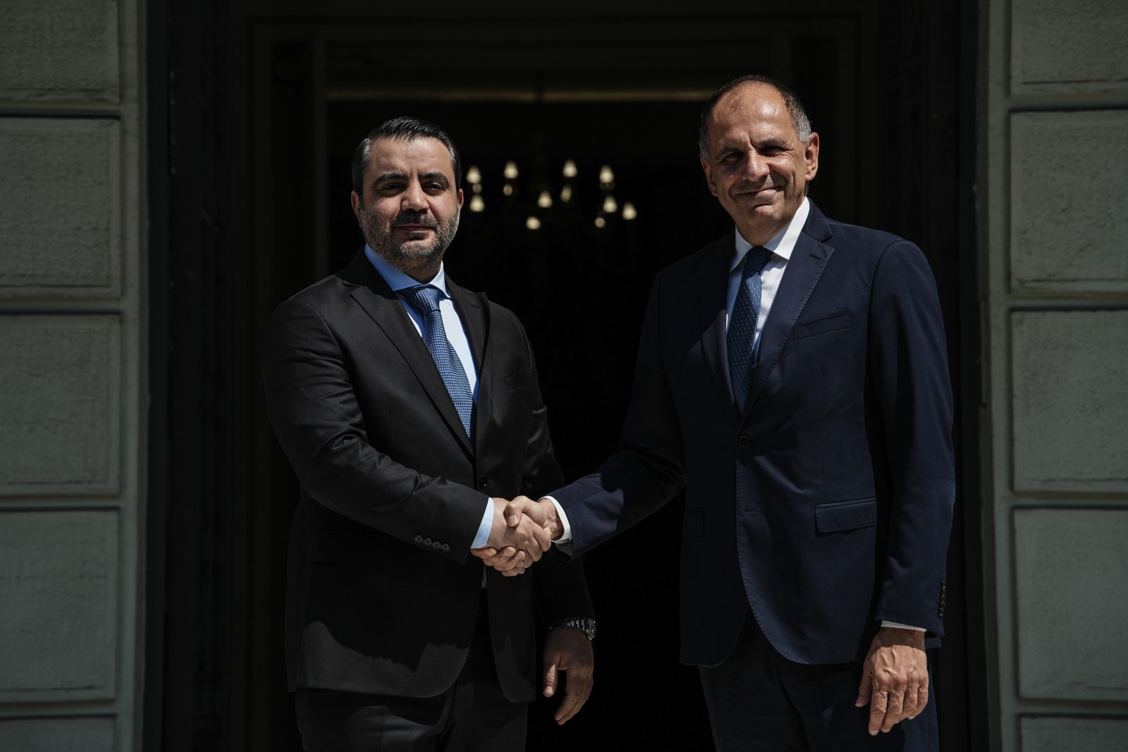 Συνάντηση Γεραπετρίτη με ΥΠΕΞ Συρίας: Τέθηκε θέμα προστασίας των χριστιανικών πληθυσμών