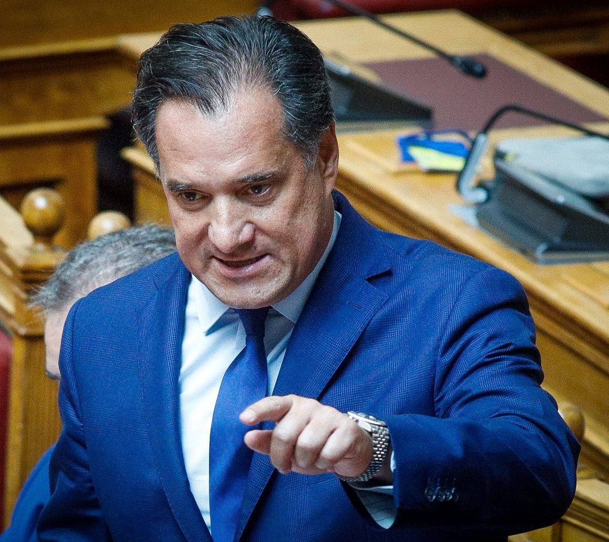 «Τα ψέματα, τα μεγάλα ψέματα και οι στατιστικές» (του Αδώνιδος)