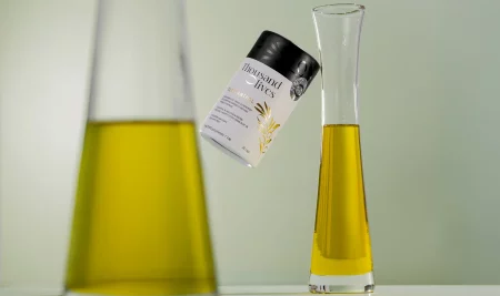 Το αγουρέλαιο ως σύμμαχος στην υγεία των αρθρώσεων: Πώς η ελαιοκανθάλη συμβάλλει στην ανακούφιση από τις φλεγμονές