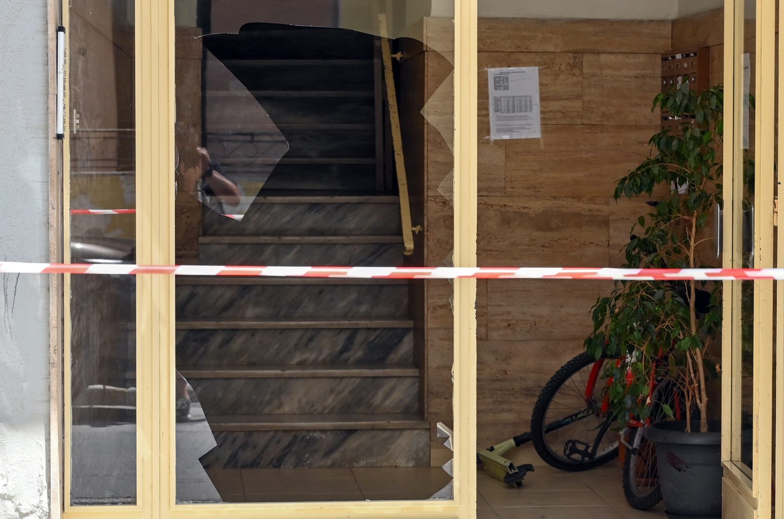 Γυναικοκτονία στον Βόλο: Αμετανόητος ο 40χρονος – «Θα τον εκδικηθώ», λέει η κόρη του