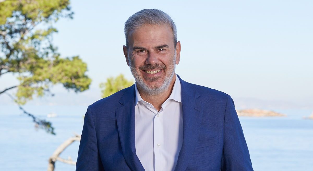 Δημήτρης Φραγκάκης: Η Αττική στρέφεται στη θάλασσα µε νέα τουριστική στρατηγική