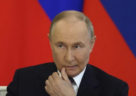 Ουκρανία: Δάνειο 140 δισ. από ρωσικά κεφάλαια προτείνει η Κομισιόν – «Ανάσα» για το Κίεβο