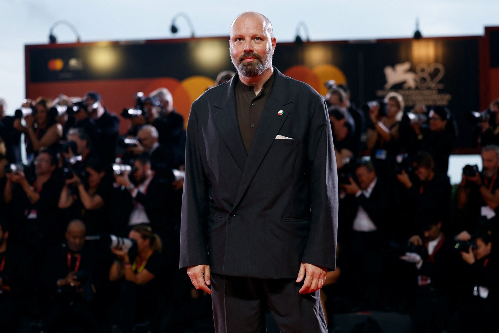 Φεστιβάλ Βενετίας 2025: Ο Γιώργος Λάνθιμος αποθεώθηκε για 7 λεπτά