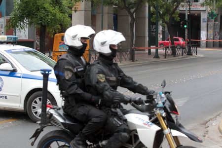 Αργυρούπολη: Επίθεση με εκρηκτικό μηχανισμό σε κατάστημα