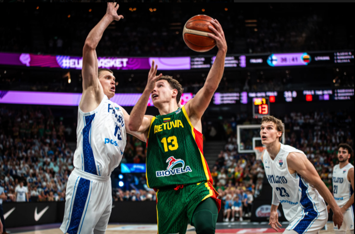 Eurobasket 2025: Η Λιθουανία «σίγησε» το Τάμπερε, η Σερβία είχε μαγικό δεκάλεπτο