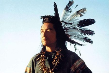 Graham Greene: Πέθανε ο Ινδιάνος του «Χορεύοντας με τους λύκους»