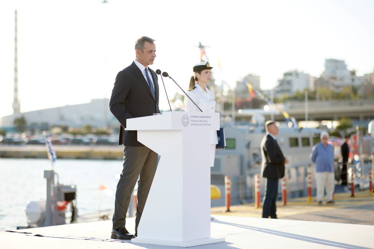Πέντε ταχύπλοα περιπολικά για το Λιμενικό παρέλαβε ο Κυριάκος Μητσοτάκης