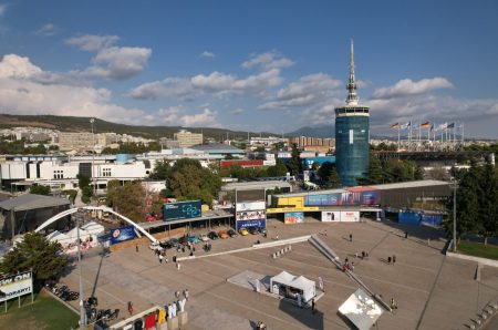 ΔΕΘ 2025: Oι συναυλίες που μπορείτε να δείτε στη διεθνή έκθεση