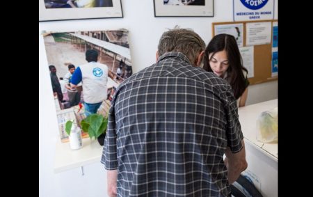 Δούκας vs Μπακογιάννη: Νέα κόντρα για το Υπνωτήριο των Γιατρών του Κόσμου – Γιατί κλείνει