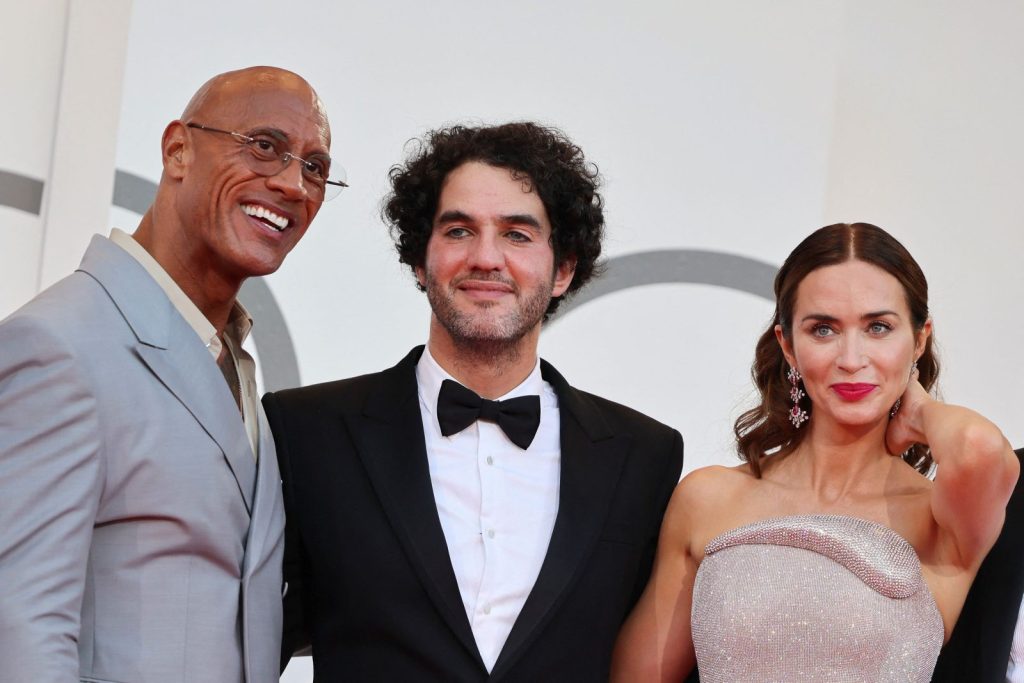 Φεστιβάλ Βενετίας: 15 λεπτά χειροκρότημα για το «The Smashing Machine» – Δάκρυσε ο Ντουέιν Τζόνσον