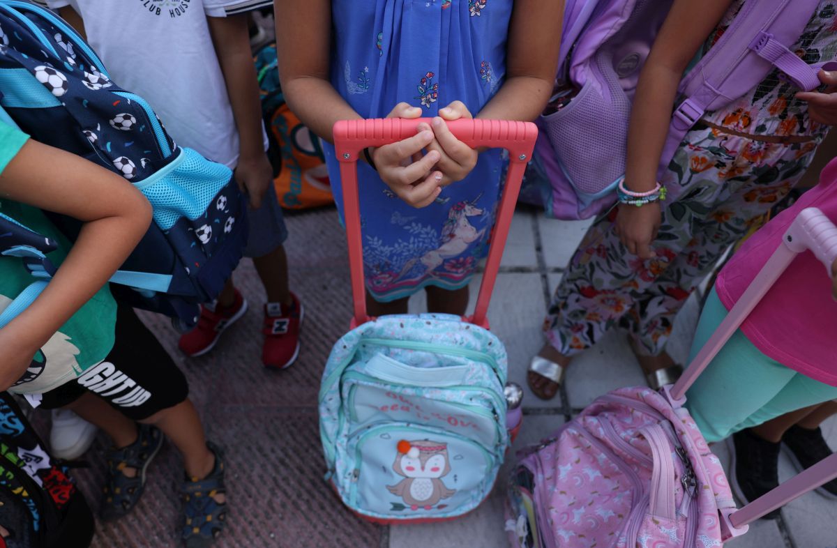 «Γιατί άργησες μαμά;» – Καθημερινός αγώνας μαθητών για να πάνε σχολείο